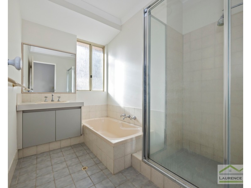 21 Tenby Close, Merriwa WA 6030