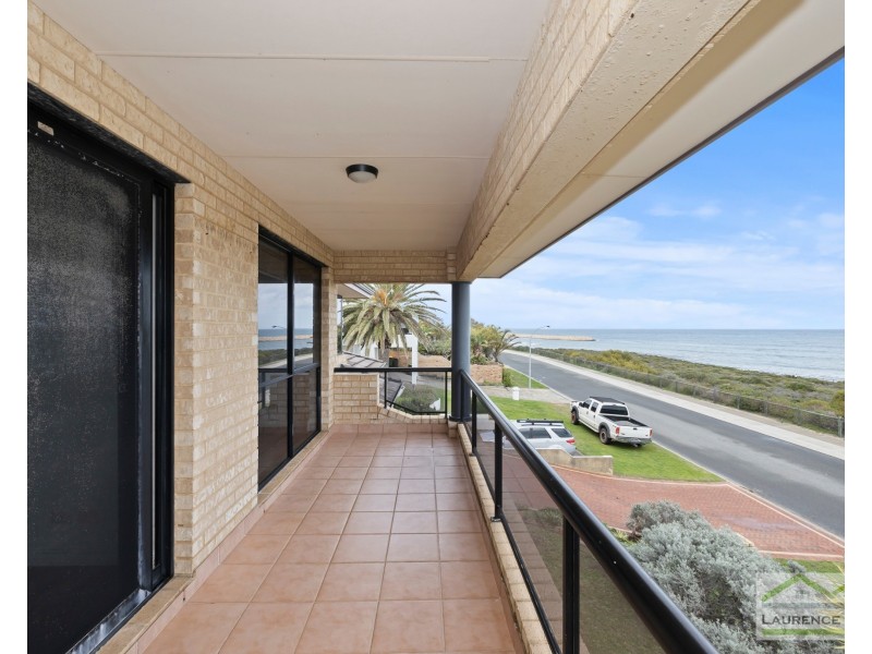 40 Kinsale Drive, Mindarie WA 6030