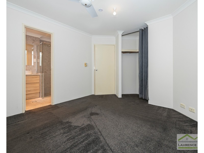 4 Howe Elbow, Quinns Rocks WA 6030