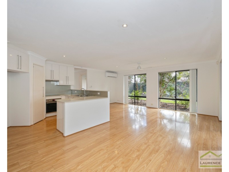 4 Howe Elbow, Quinns Rocks WA 6030