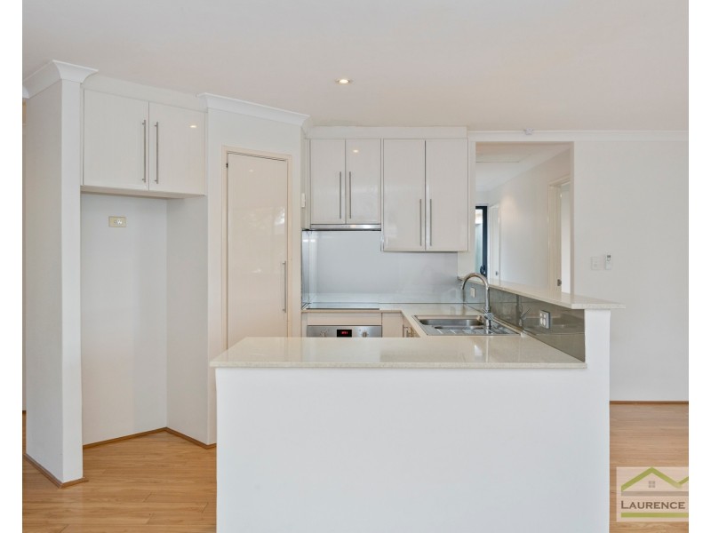 4 Howe Elbow, Quinns Rocks WA 6030