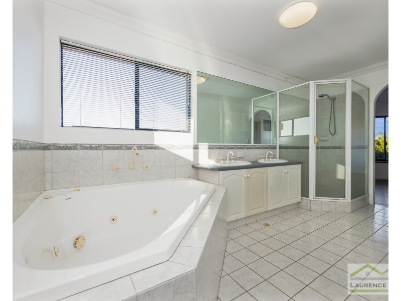 37 Seville Crest, Mindarie WA 6030