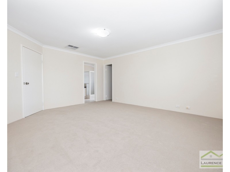 24 Tableland Way, Carramar WA 6031