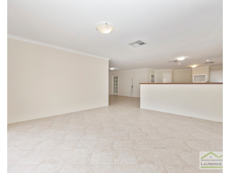 24 Tableland Way, Carramar WA 6031