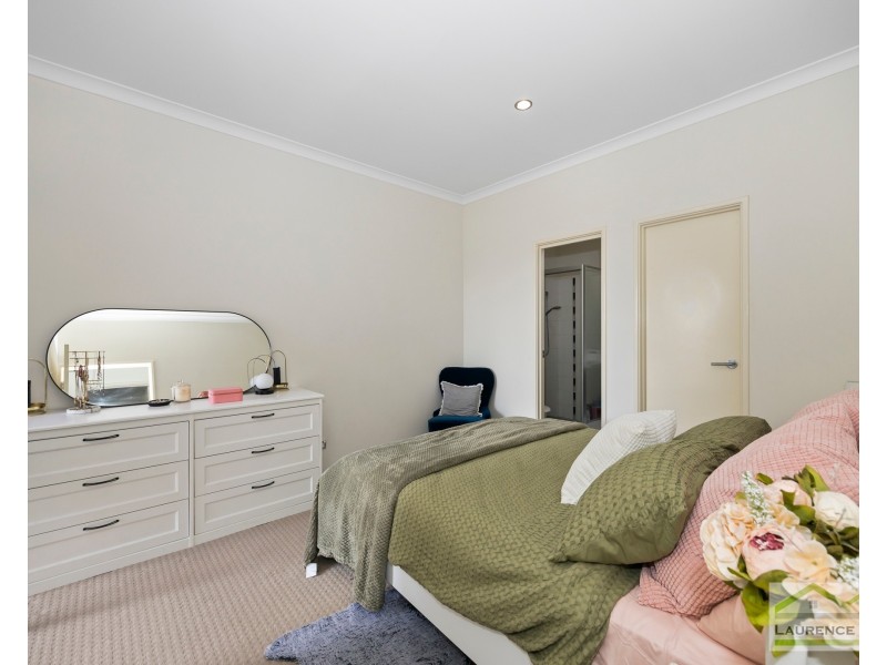 12 Saunton Way, Ridgewood WA 6030