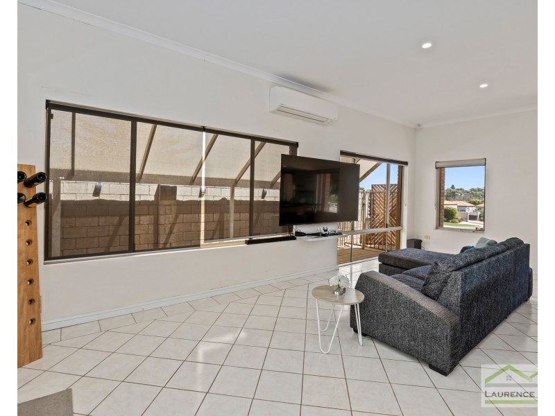 2 Halmstad Circle, Mindarie WA 6030