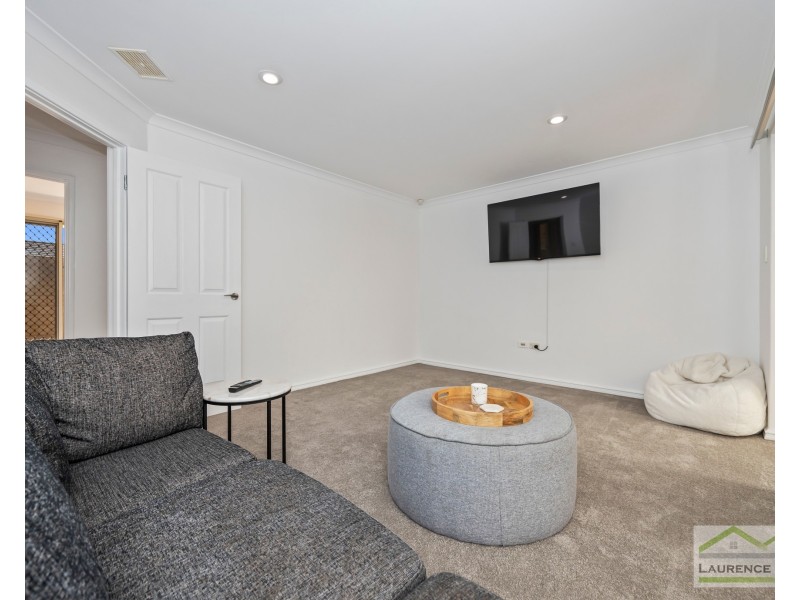 2 Halmstad Circle, Mindarie WA 6030