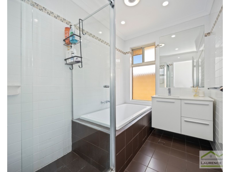 2 Halmstad Circle, Mindarie WA 6030