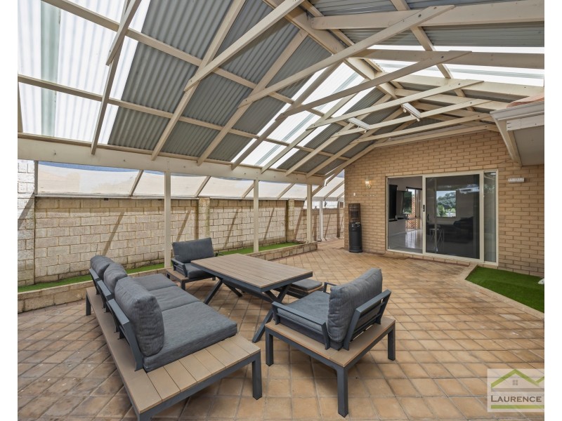 2 Halmstad Circle, Mindarie WA 6030