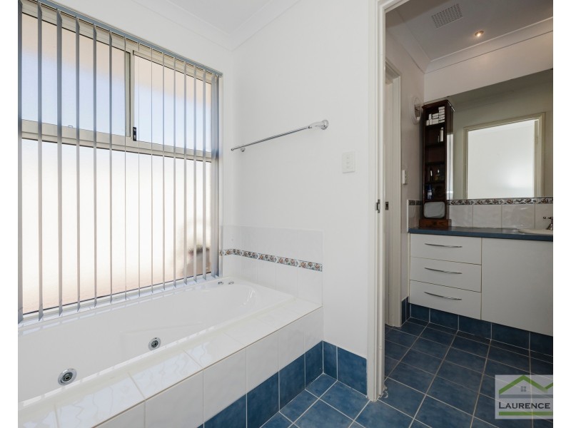 11 Kilmaine Road, Ridgewood WA 6030