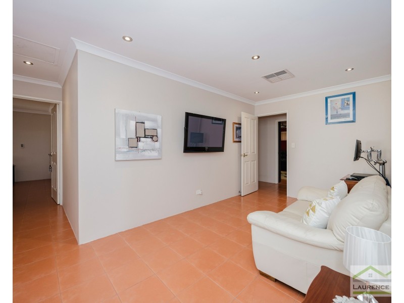 11 Kilmaine Road, Ridgewood WA 6030