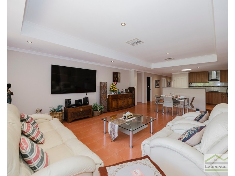 11 Kilmaine Road, Ridgewood WA 6030