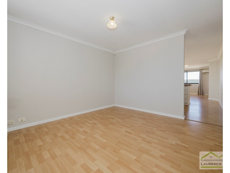 27 Adelong Circuit, Merriwa WA 6030