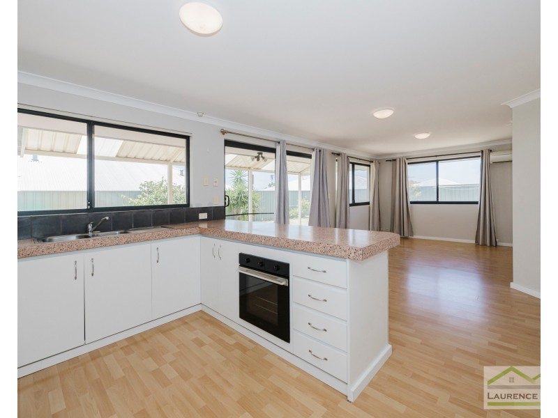 27 Adelong Circuit, Merriwa WA 6030
