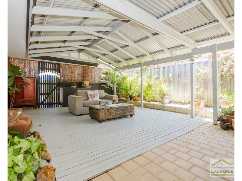 4 Imari Retreat, Mindarie WA 6030