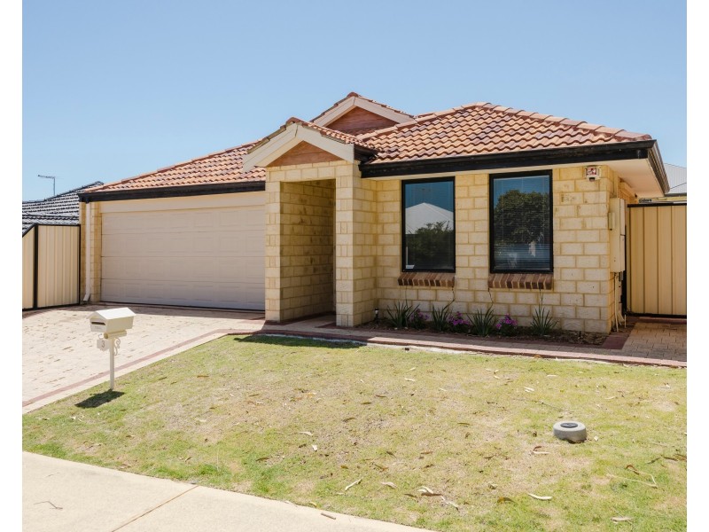 3 Hacienda Drive, Clarkson WA 6030