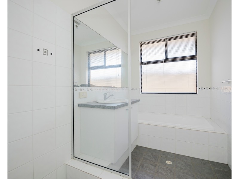 3 Hacienda Drive, Clarkson WA 6030