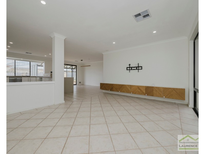 7 Stylis Cove, Mindarie WA 6030