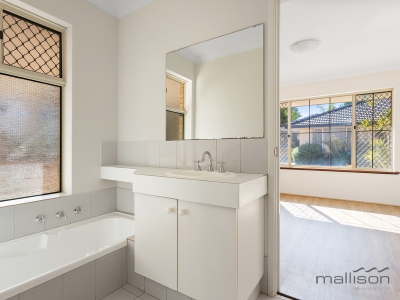 177A Hill View Terrace, Bentley WA 6102
