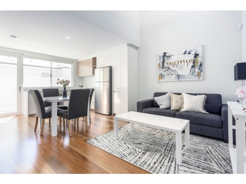 125 Fairway, Crawley WA 6009