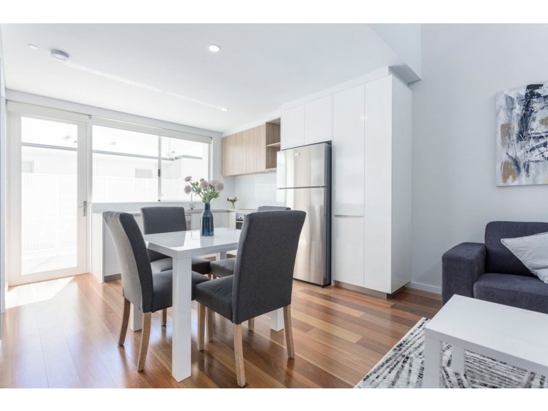 125 Fairway, Crawley WA 6009