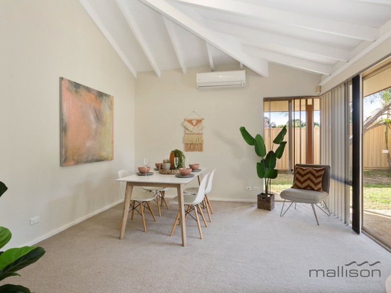 1B Pine Grove, Kardinya WA 6163