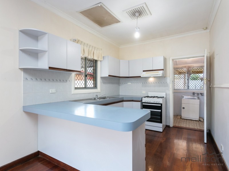 9 Gummow Street, Hamilton Hill WA 6163