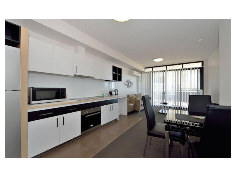 11/20 Signal Terrace, Cockburn Central WA 6164