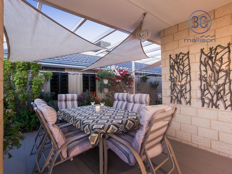 37 Rossiter Avenue, Piara Waters WA 6112