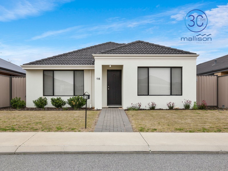 98 Riva Entrance, Piara Waters WA 6112