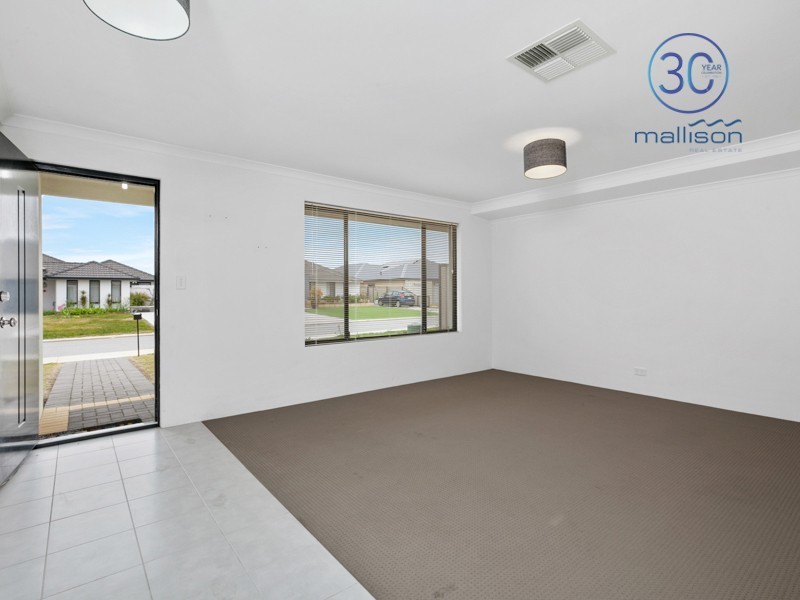 98 Riva Entrance, Piara Waters WA 6112