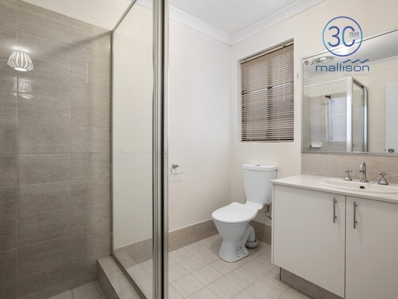 98 Riva Entrance, Piara Waters WA 6112