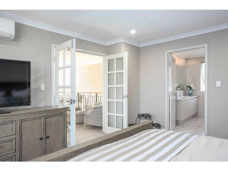 66 Beaumont Parkway, Success WA 6164