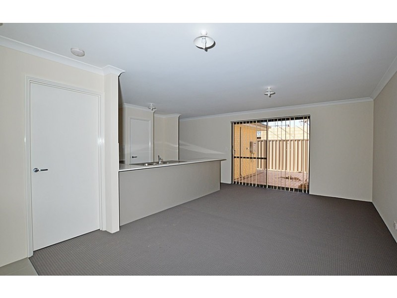 2/6 Fletching Street, Balga WA 6061