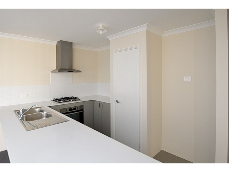 2/6 Fletching Street, Balga WA 6061
