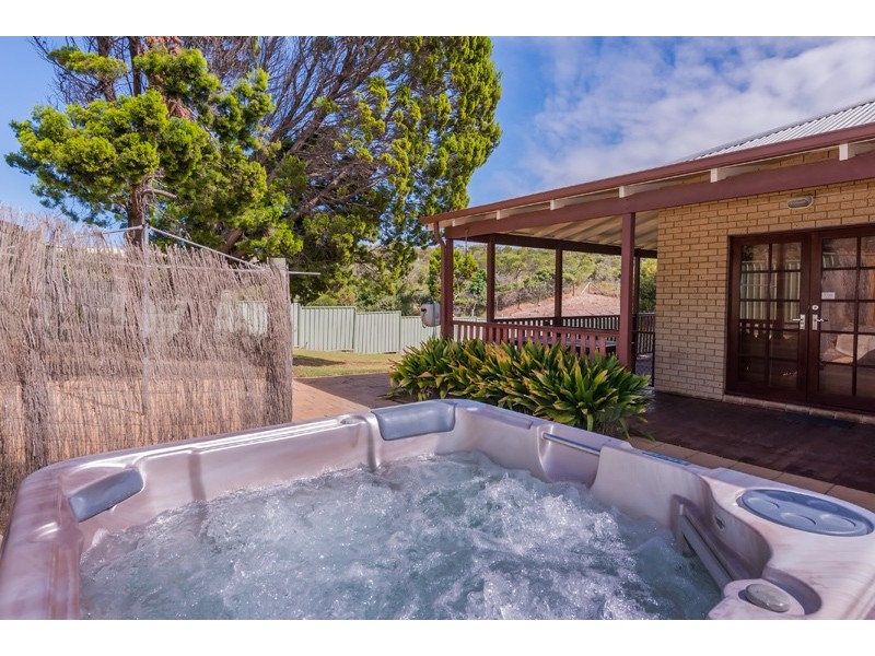 10 Jade Court, Singleton WA 6175