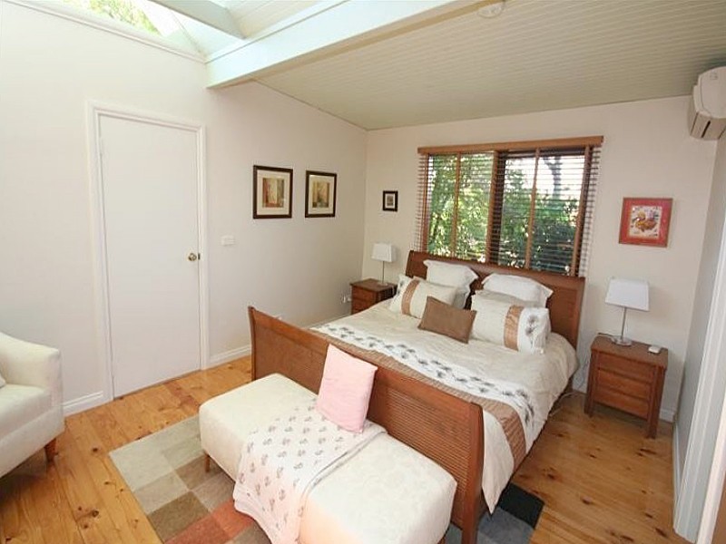 16A Lambert Street, Alfred Cove WA 6154