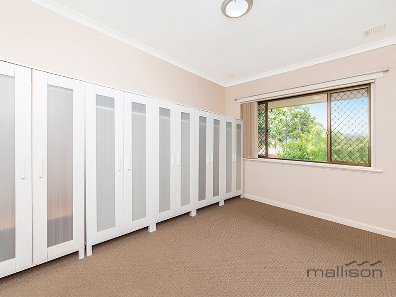 8 Mamillius Street, Coolbellup WA 6163