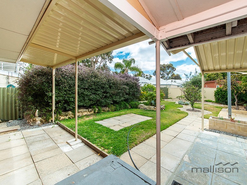 8 Mamillius Street, Coolbellup WA 6163