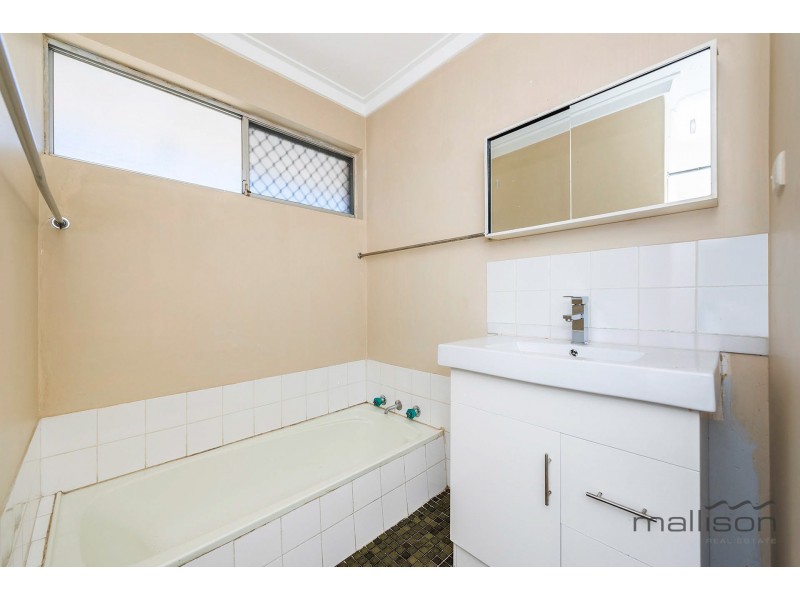 5 Alciston Way, Huntingdale WA 6110