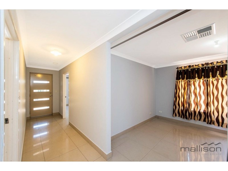 21 Goldfinch Bend, Harrisdale WA 6112