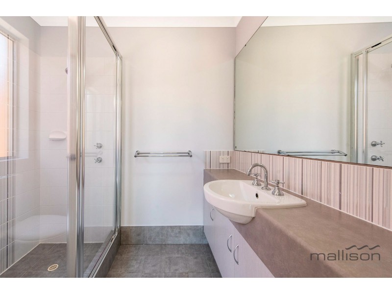 21 Goldfinch Bend, Harrisdale WA 6112