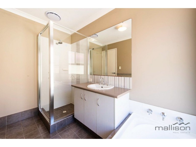 21 Goldfinch Bend, Harrisdale WA 6112