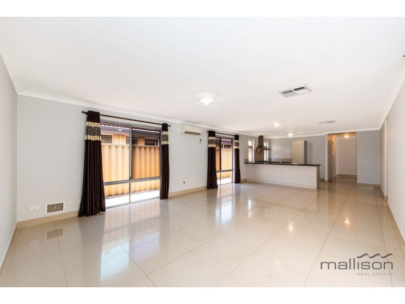 21 Goldfinch Bend, Harrisdale WA 6112