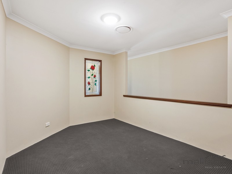 8 Cestrum Rise, South Lake WA 6164