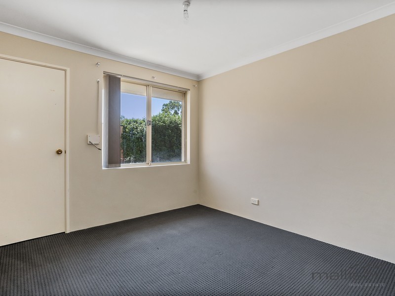 8 Cestrum Rise, South Lake WA 6164