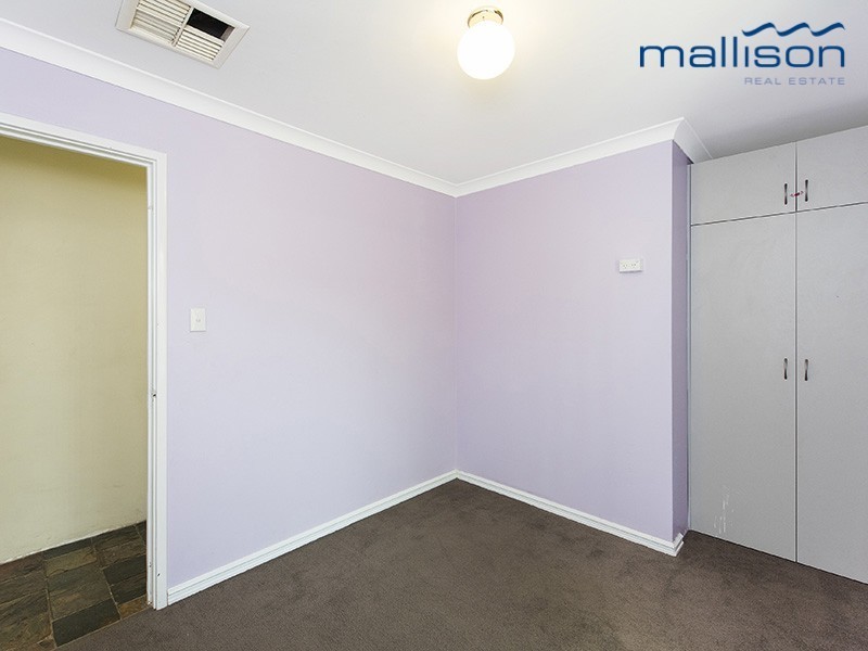 14 Carakine Grove, Thornlie WA 6108