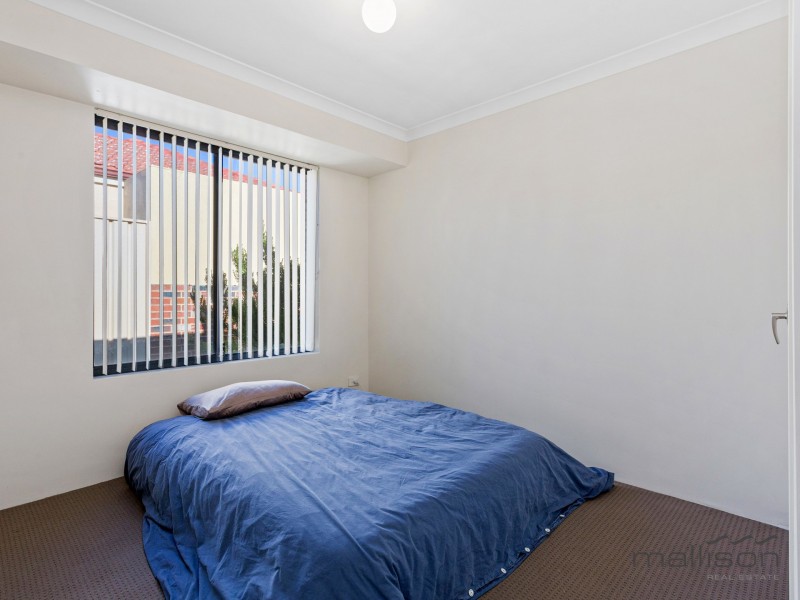 38A Pennlake Drive, Spearwood WA 6163