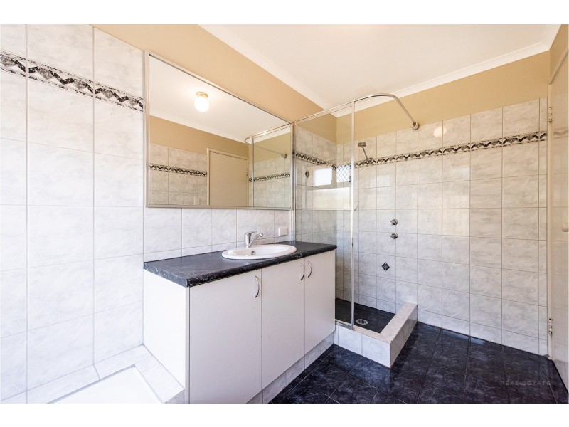 2/37 Piercy Way, Kardinya WA 6163
