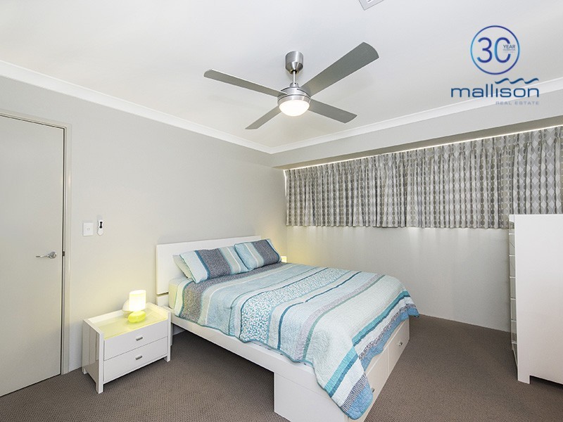 8 Fireflys Street, Piara Waters WA 6112